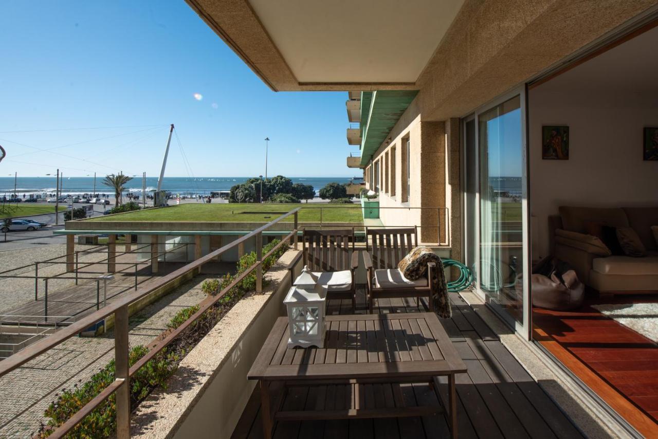 Apartament Em Condominio Com Piscina マトジニョシュ エクステリア 写真
