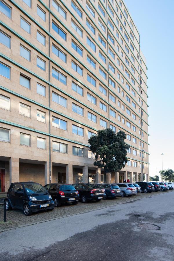 Apartament Em Condominio Com Piscina マトジニョシュ エクステリア 写真