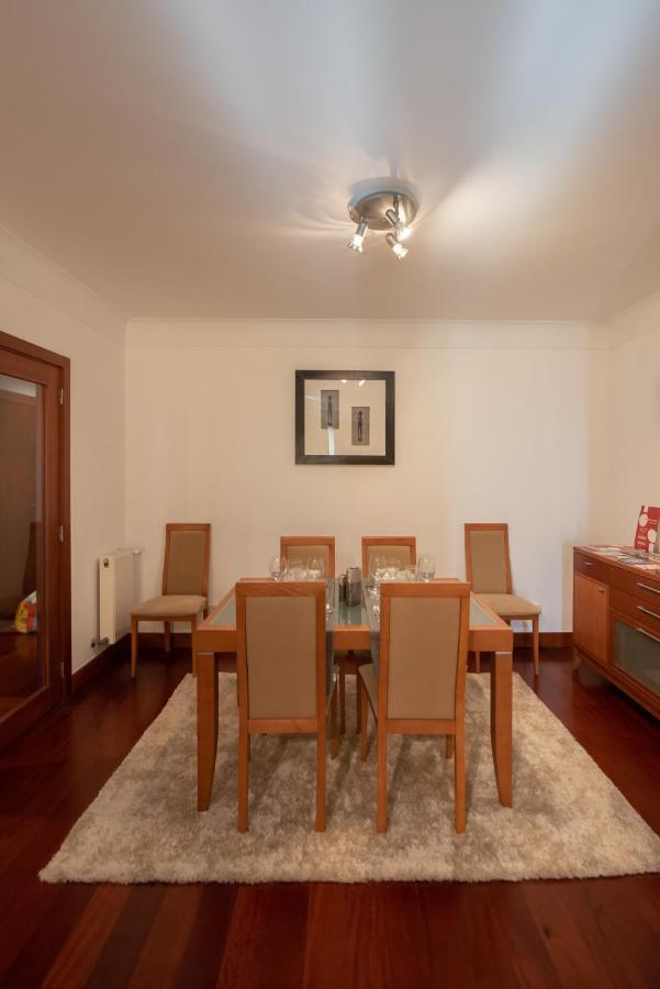 Apartament Em Condominio Com Piscina マトジニョシュ エクステリア 写真